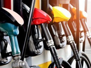 Cuánto subirá el precio de la gasolina y el diésel en el 2021