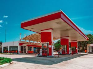 C&oacute;mo preparar una estaci&oacute;n de servicio para los meses de m&aacute;s calor y qu&eacute; revisiones t&eacute;cnicas ayudan a evitar fallos, p&eacute;rdidas de rendimiento y paradas en plena temporada alta